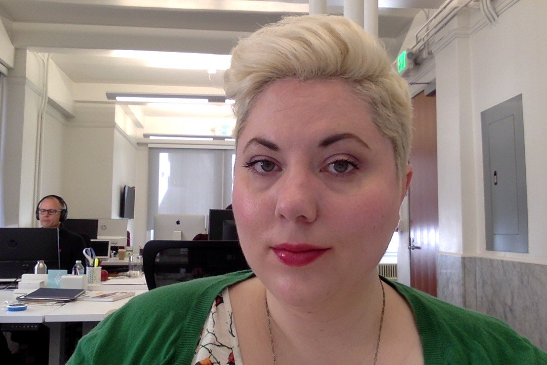 mostlymartha's tweet image. Normal face, fishy face. #deskselfie #featuringjohn