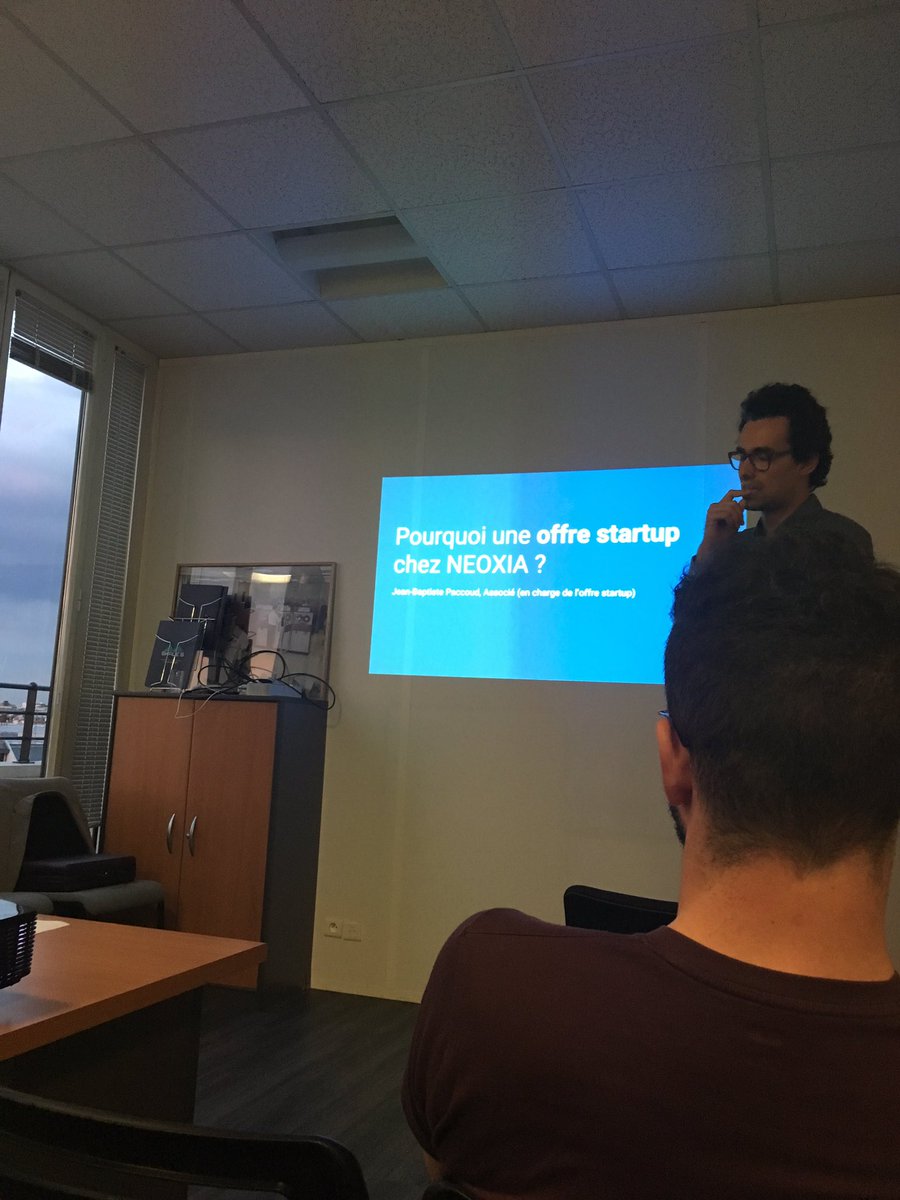 sebmalco's tweet photo. #AperoStartup chez @NEOXIAPARIS avec @jbpaccoud et @MyEasyMovie #exploration #digital #ecosysteme https://t.co/gp3Lup6RUO
