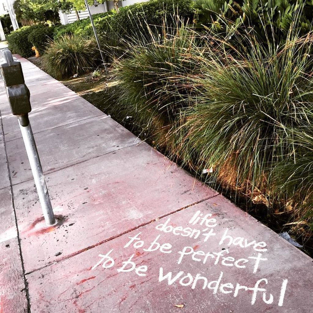 chalkproject's tweet photo. Throw out the idea of a perfect life... there is no such thing.  But you can have a wonderful life when you remembe… https://t.co/CLyHsD5e9Q