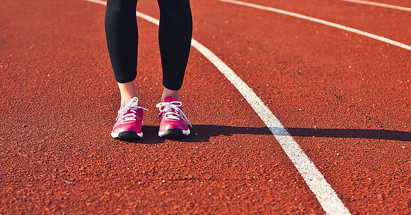 DocVisitHome's tweet photo. 7 Signs @FitnessMagazine Says You're Wearing the Wrong Sneakers: https://t.co/WCNAjX7iGc https://t.co/yt9t6lYIiW
