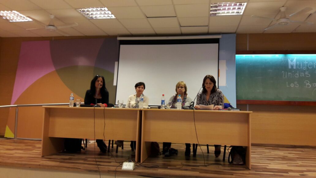 filo_uba's tweet photo. La decana de #Filo #UBA @Gramorgade en el IV Congreso Género y Sociedad De pedagogías, políticas y subjetividades seguilo en @femgesUNC https://t.co/8FSnlib8sk