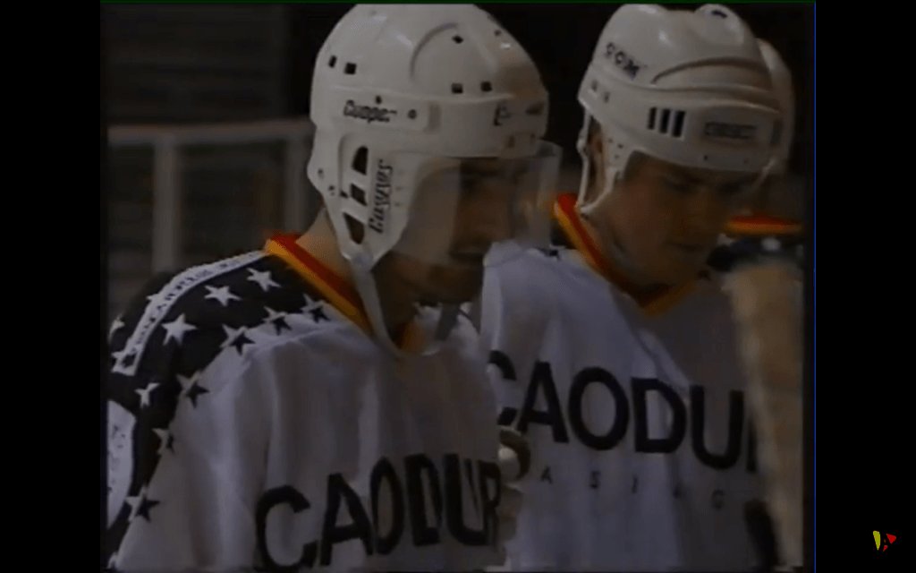 Asiagotv's tweet photo. Asiago vs Feldkirch ALPENLIGA 12/10/1991 https://t.co/wkd8sXkhWc https://t.co/sAkdzQXuyl