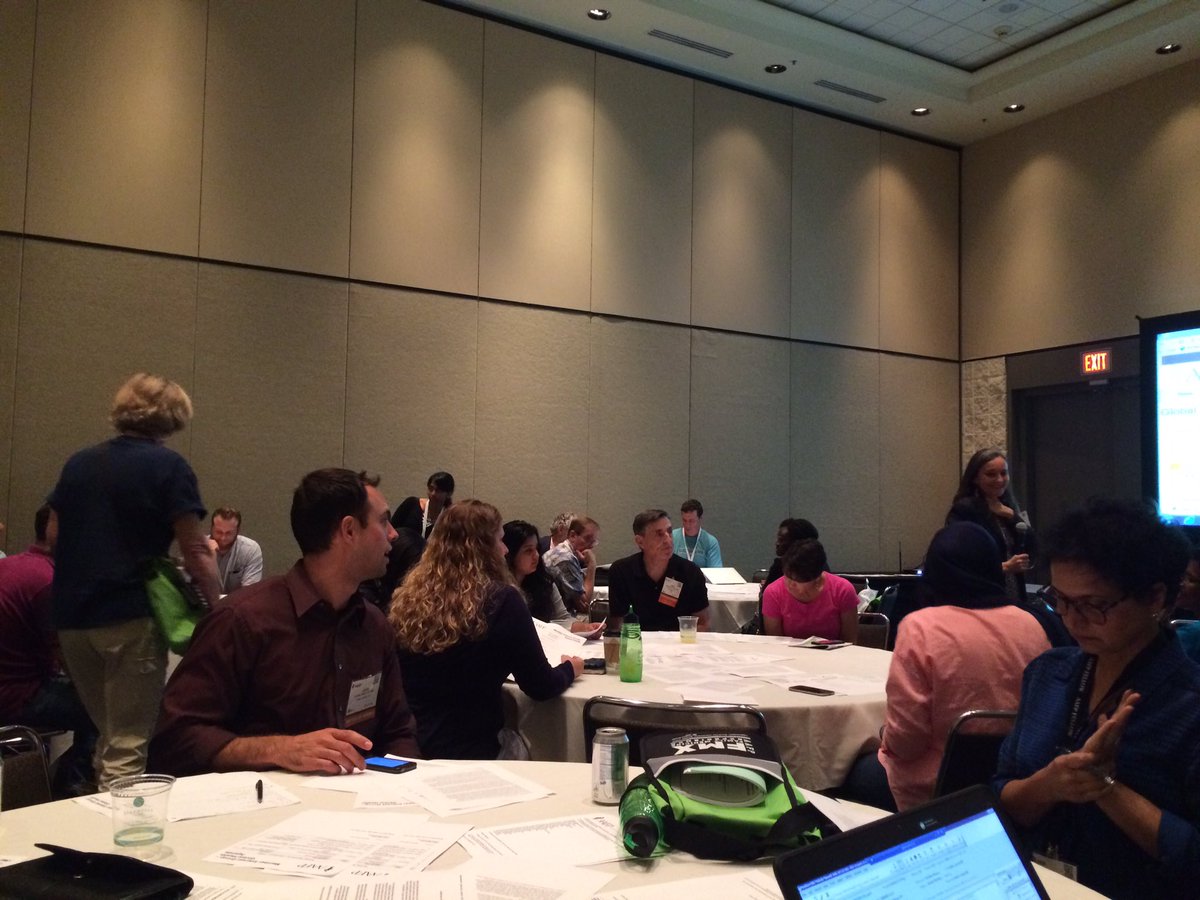 Fantastic turnout of the #AAFP  Global Health Member Interest Group. Just a few members pictured here.   #AAFPFMX