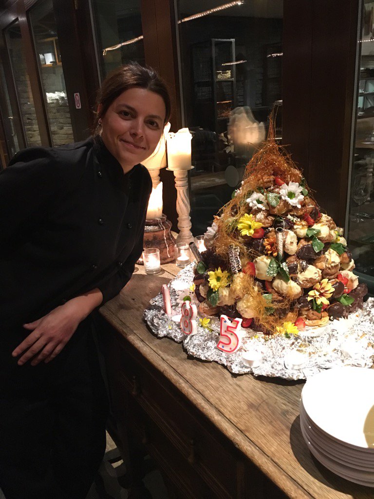 Thanks Sandra <a href="/YoungsPubs/">Young's Pubs</a> #birthdaycake #185yearsyoungs