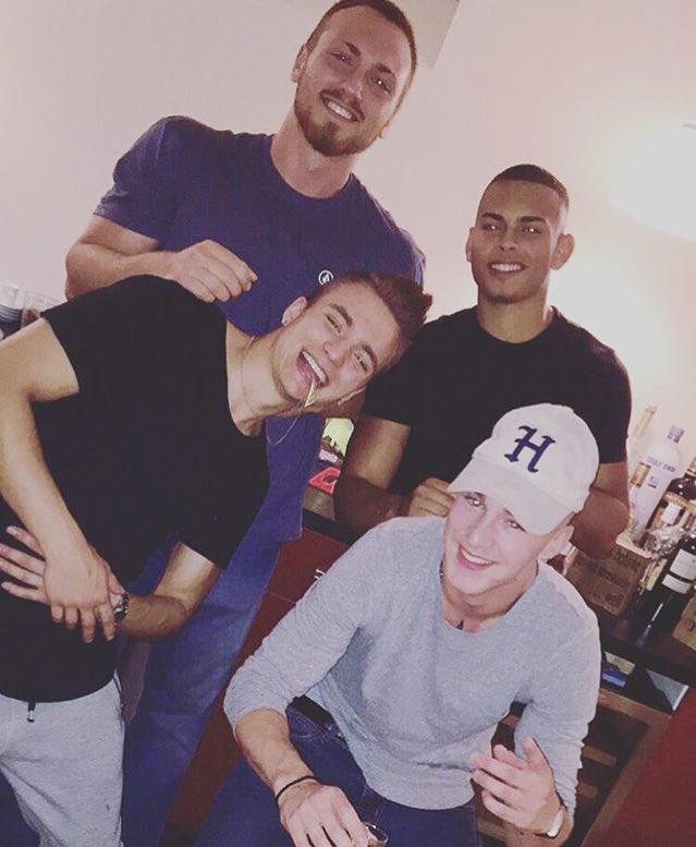 DavidRamirezTre's tweet image. Wednesday night turn up