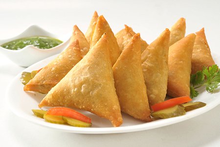 #FoodieFriday Question 6: Name  a triangular stuffed Indian pastry that is fried?