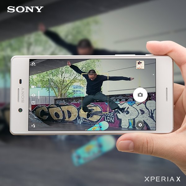1reaganwireless's tweet photo. Jumping, Running, Diving or skate boarding the #XperiaX takes only 0.6sec to get you the perfect shot. https://t.co/fRRBablJRM https://t.co/O69bfXZRtS