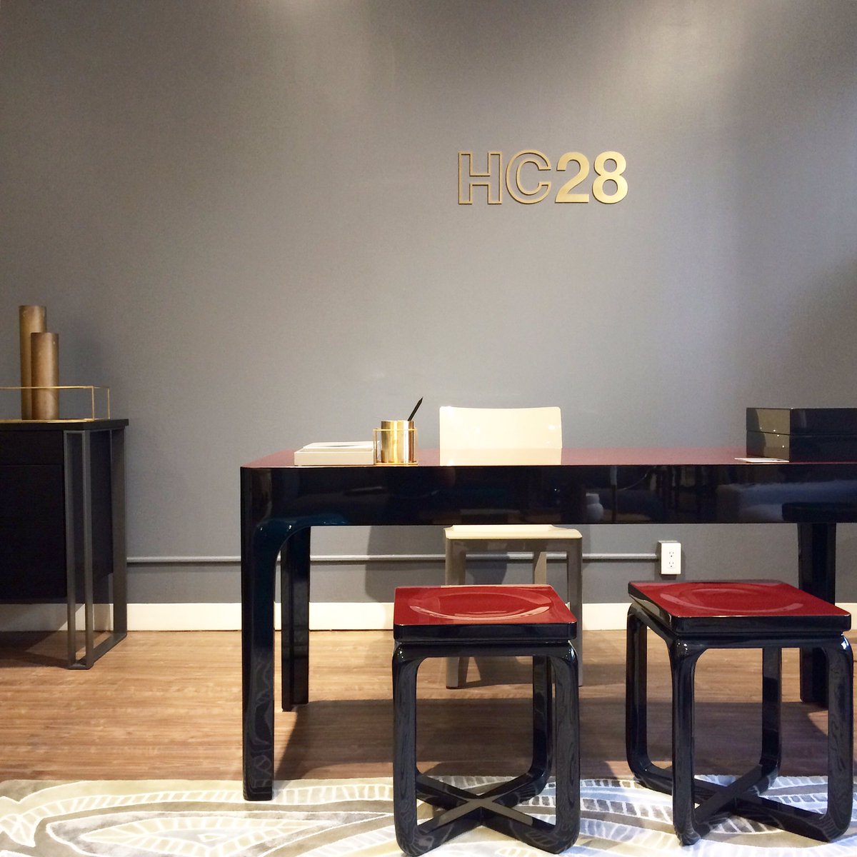 HC28_BJ's tweet photo. @NYDC we're ready for our big debut! #whatsnewwhatsnext #hc28 https://t.co/geib2oTGsw