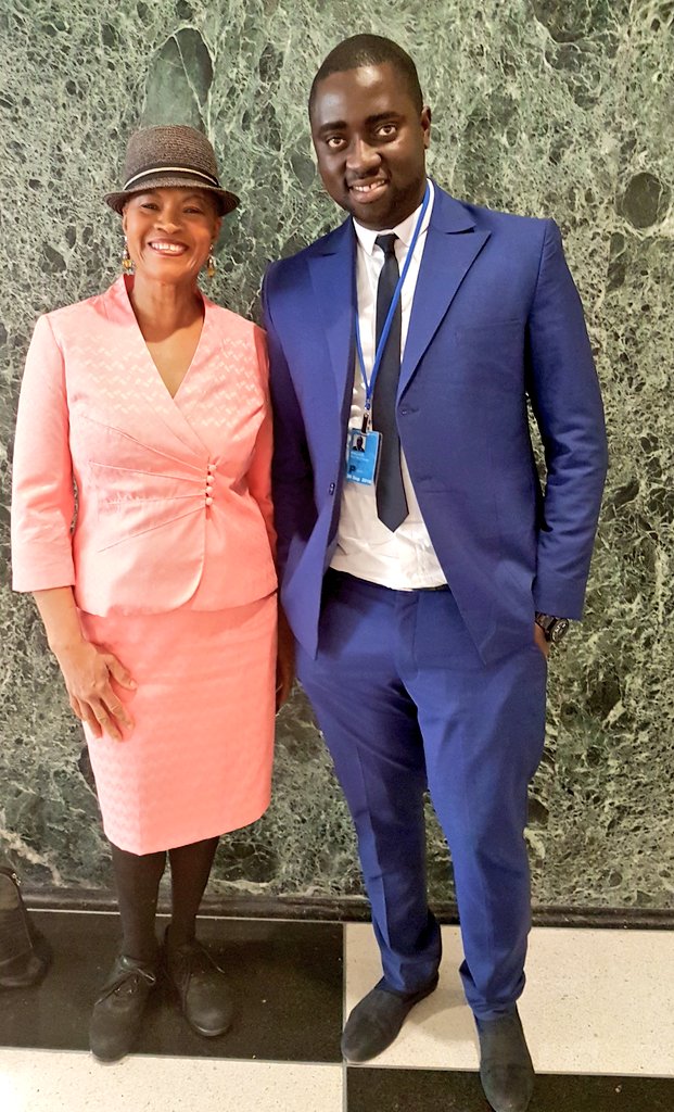 StevyWallace's tweet photo. Très belle journée en compagnie des amis de la presse internationale venus couvrir l'#UNGA au siège de l'@ONU_fr à NYC #wasexo #team229 https://t.co/WrwJJIpGe8
