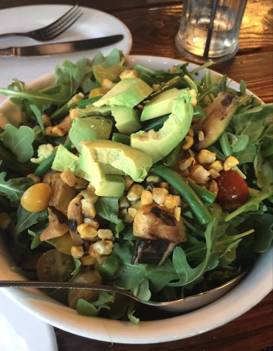 MapleBlockMeat's tweet image. Our seasonal #salad will make other #saladeaters green with envy. ;-) #avocado #healthyeating