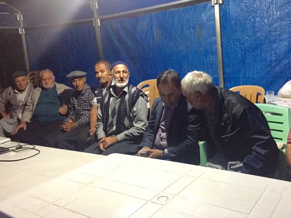 Eğeciuşağı Mahallesinden Merhum Orhan Karadeniz beyin taziye evini ziyaret ettik. Merhuma Allah'tan rahmet yakınlarına başsağlığı dilerim.