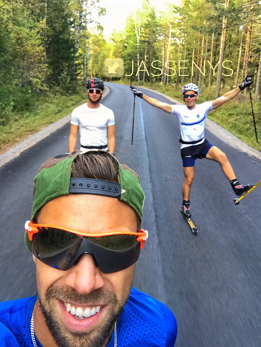 AddeSteek's tweet photo. Sju gånger upp till Kårestugan, bland annat; https://t.co/Bkiw2isqAo #motion #vasaloppet #led2 #jassenys #lugnet #falun #stakning #xcski https://t.co/uYl9MicQPe