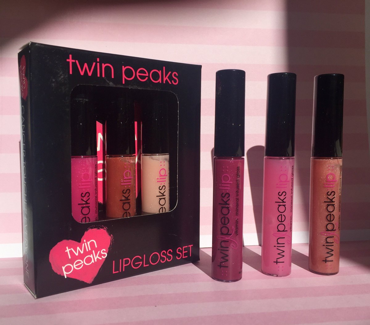 Luv <a href="/angieeverhart/">angie everhart</a>’s #BVitamin #MineralEnriched #LipGloss! Use code TwinPeaks4 - proceeds 2 TwinPeaks #Cancer Found. bit.ly/2cOmSkg