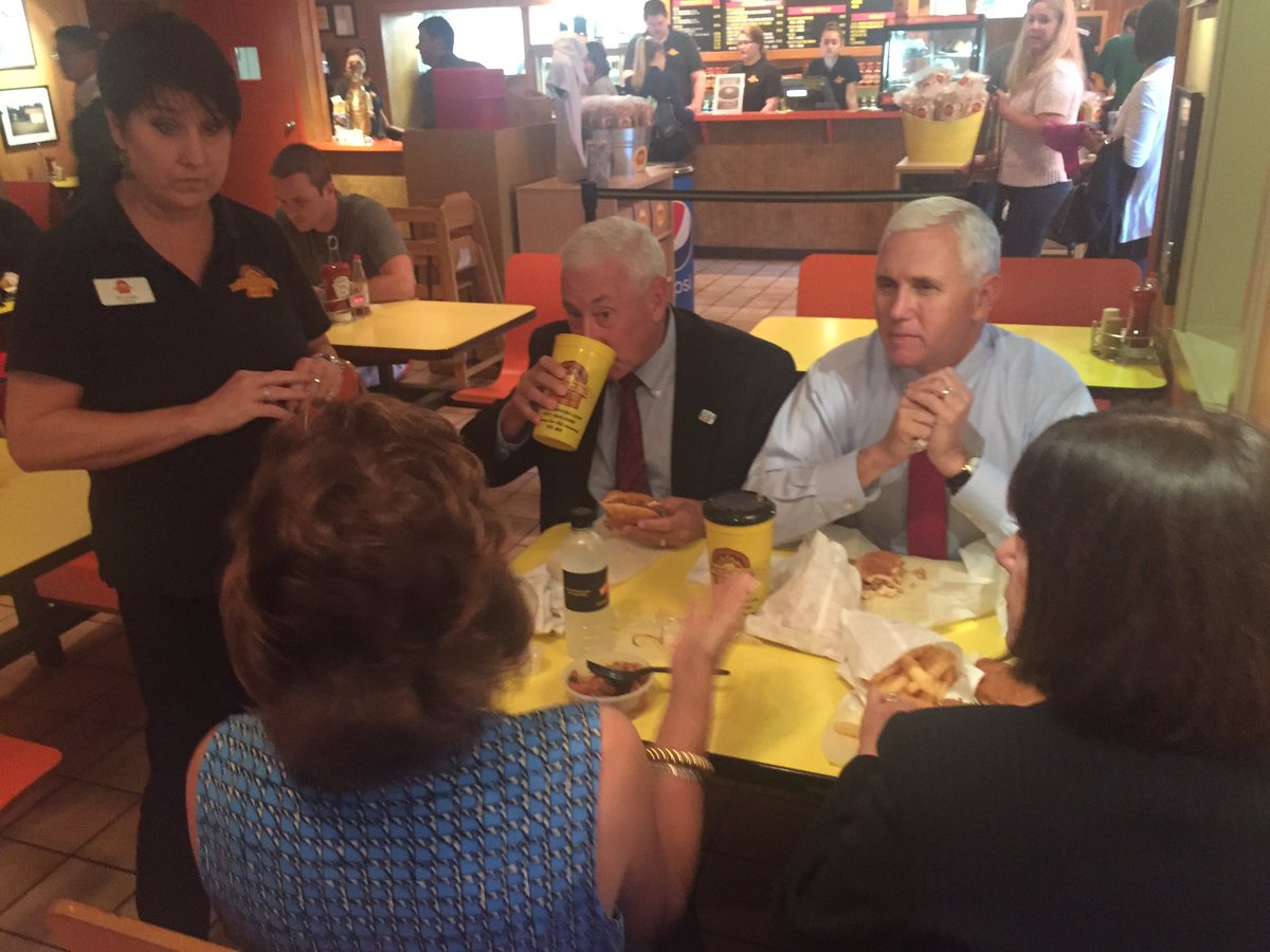 Mike_Pence's tweet photo. Stopping in at Pierce's Pitt Bar-B-Que in Williamsburg, VA to visit with Virginians and enjoy a pulled pork sandwich https://t.co/6zGKfHLpZO