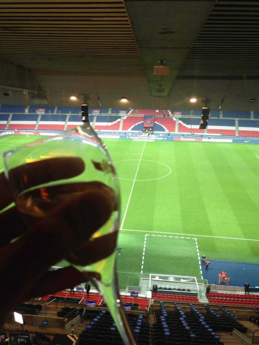 3-0 ! <a href="/PSG_inside/">Paris Saint-Germain</a> #skybar