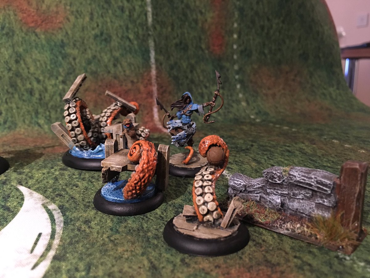 HallOfLegends's tweet photo. And some still shots of the team #TeamShotTuesday @GuildBall thanks @SGS_Nick for the awesome terrain and bases! https://t.co/0kQwiP6RRa