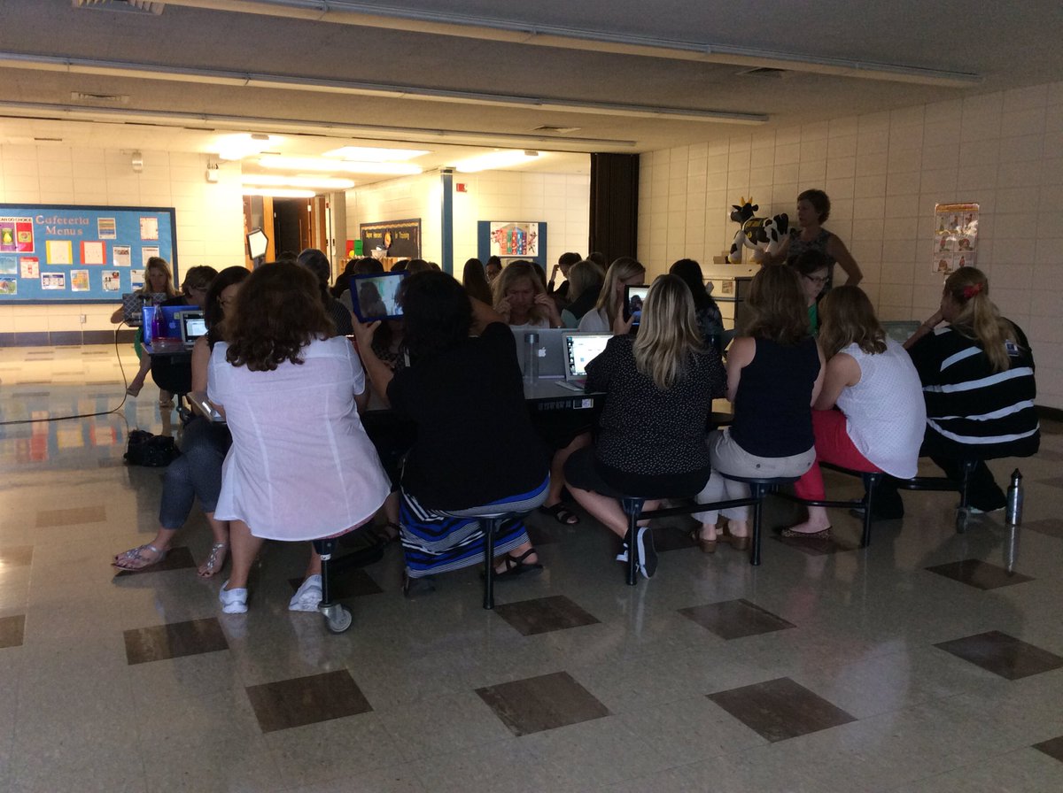 SMISC staff meeting - Learning to tweet!  #SMSDEC #SMSD