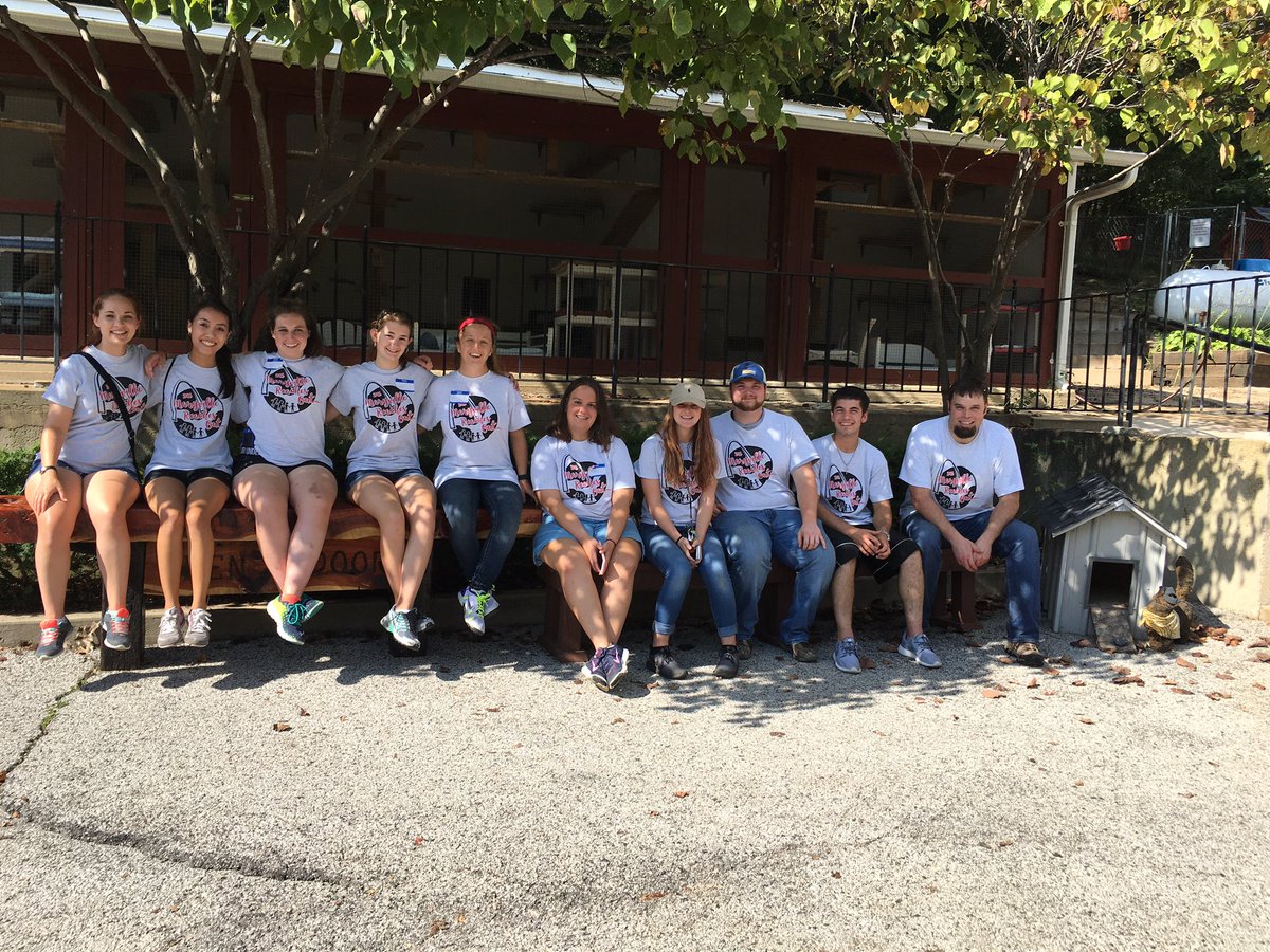 MaryvilleU's tweet photo. #MRO16 - Open Door Animal Sanctuary https://t.co/6EJnSOKzgm