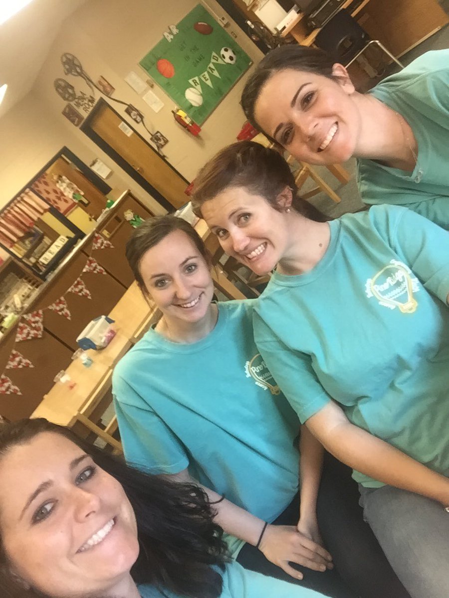 r3harmon's tweet photo. Ready for STEM Night! #PREStemNight @PineRidgeEagles https://t.co/3TD07pvAH6