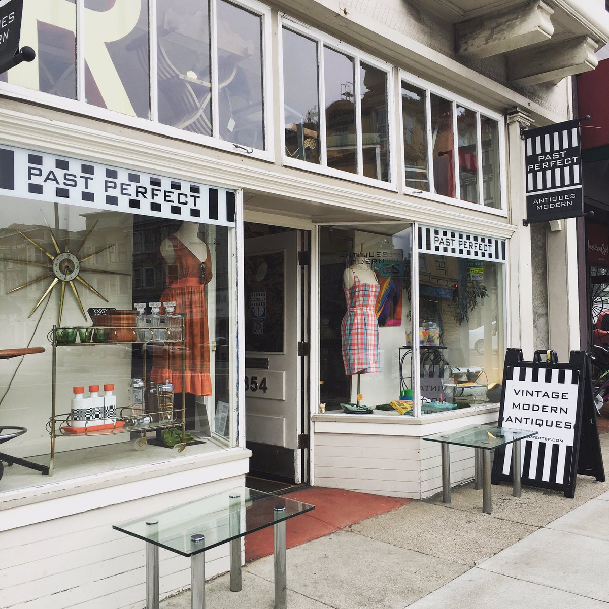 Want something new? But like old? Check out #sponsor <a href="/pastperfectsf/">Past Perfect</a> with Cole Valley Antiques at the fair on Sunday!