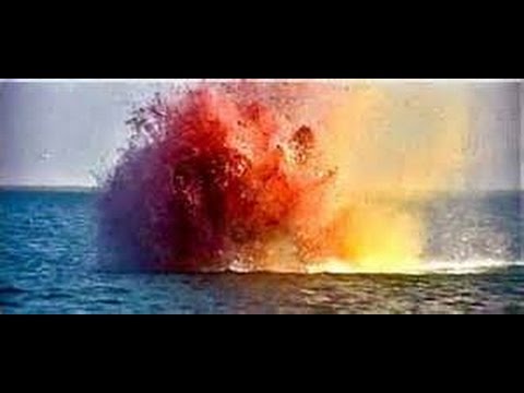 raindropdaisy's tweet photo. @darkdraym I absolutely read that as exploding sharks...  #goodthingimcute https://t.co/n3m0aVuDPu
