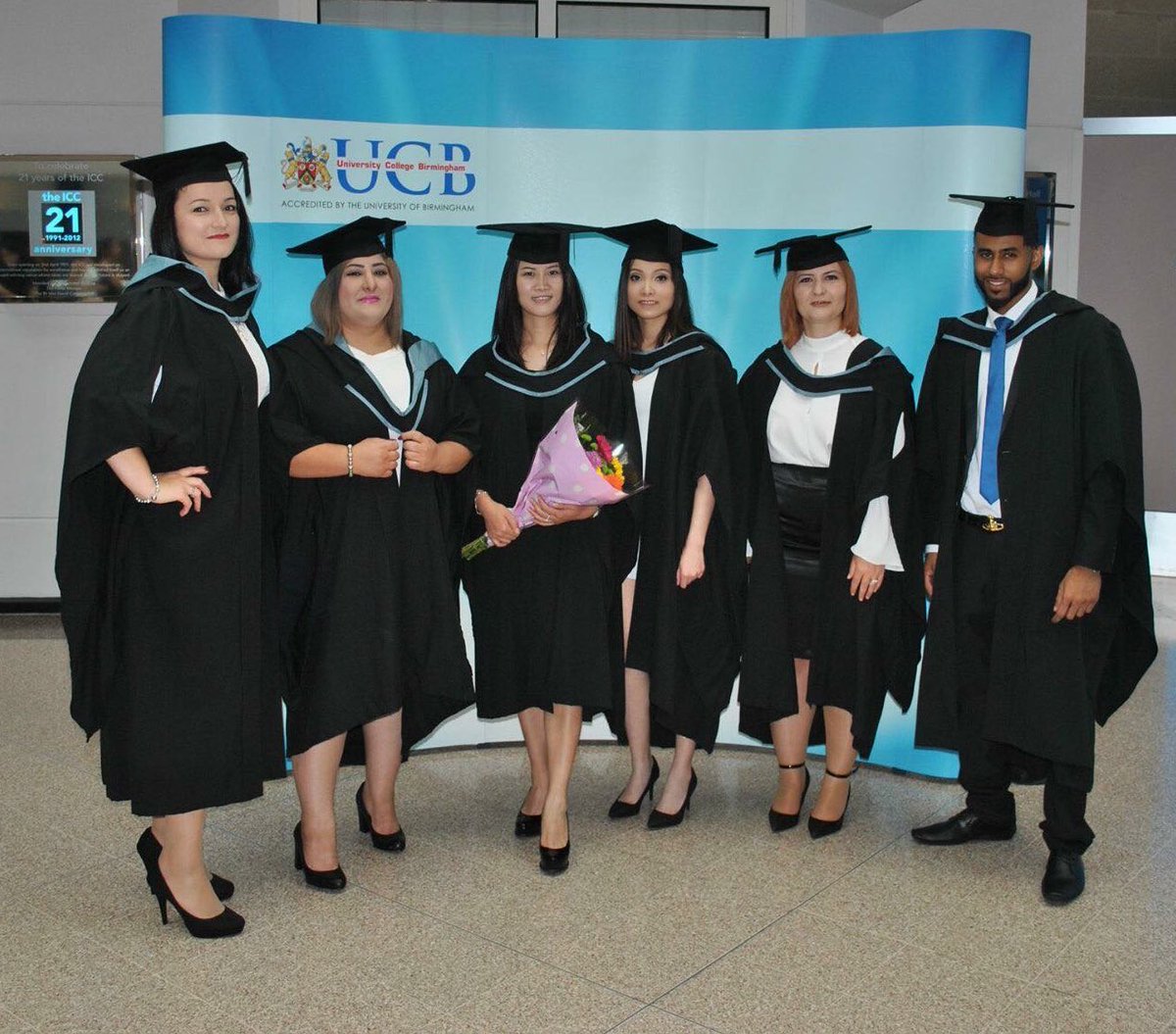 Ardimarku4's tweet photo. @UCBbusiness @UCBofficial #UCBgrad2016 #BABE3 #Classof2016 https://t.co/zSDgijy9Eo