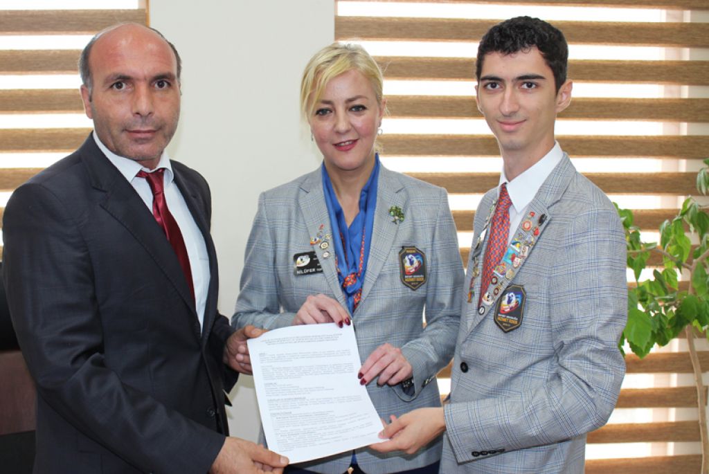 Haberimiz <a href="/GemlikLife/">DeerAjans</a>'da yayınlandı.
gemliklife.net/tr-TR/haberler…