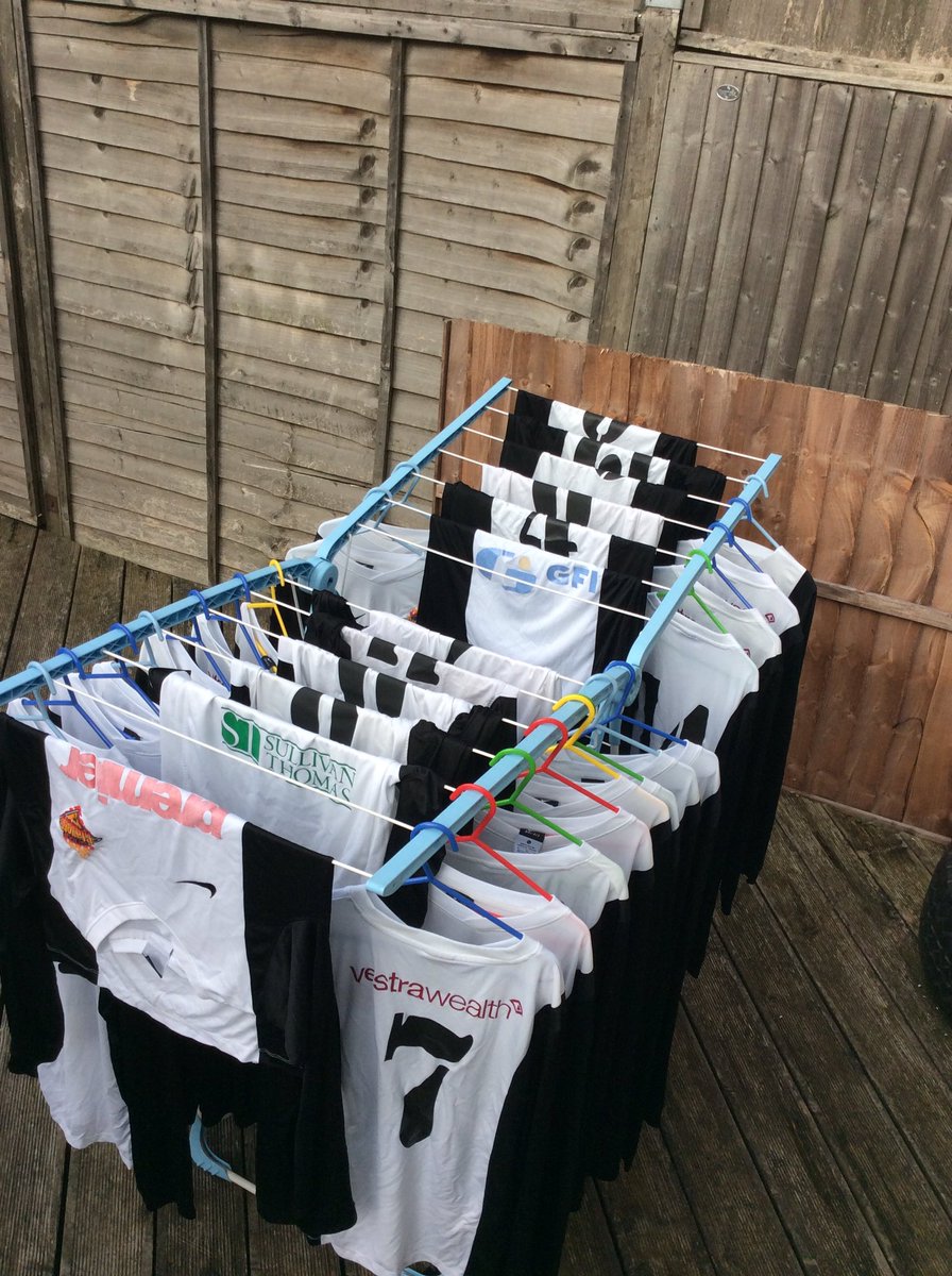 BalhamBlazers's tweet image. Life of a football mum #kitmanager