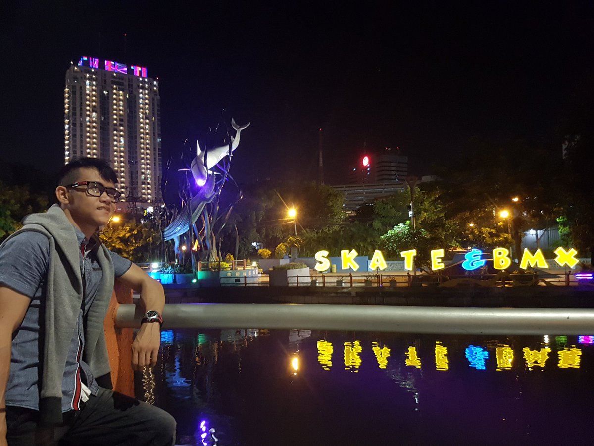 YudhoAdii's tweet photo. Grateful #JelasSetiapSaat @Samsung_ID https://t.co/6JWVurKHlU