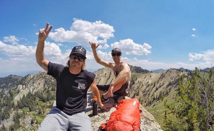 electric's tweet photo. .@jeremyjones summiting in the Stacker.
Find your mountain vision: https://t.co/fODPyx3BIN 
#StyleThatPerforms #OpticsOfOHM https://t.co/ZGP8rtCJEn