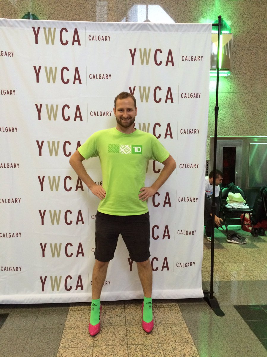 ChrisKingTD's tweet photo. Getting ready for "walk a mile in her shoes" #walkamike #td1 https://t.co/gkhDxnJCRk