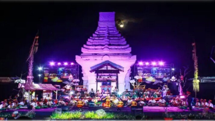 PakdeTree tweet media