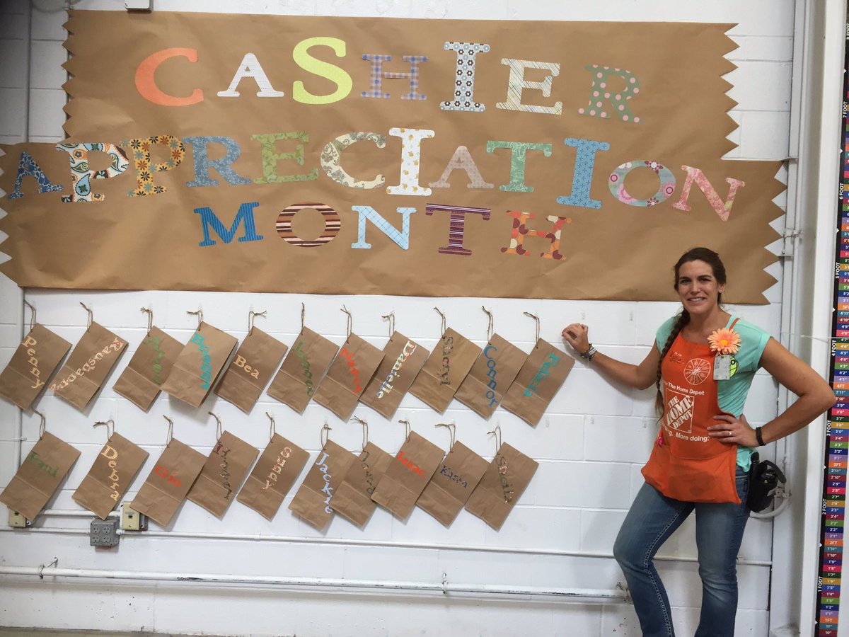 terryjean44's tweet photo. Getting ready! #CAM16 @nate_knowles @Erin_K_Watson @Carter_Kallie @troyer_paige @bobsaniga https://t.co/7oOar3SSy2