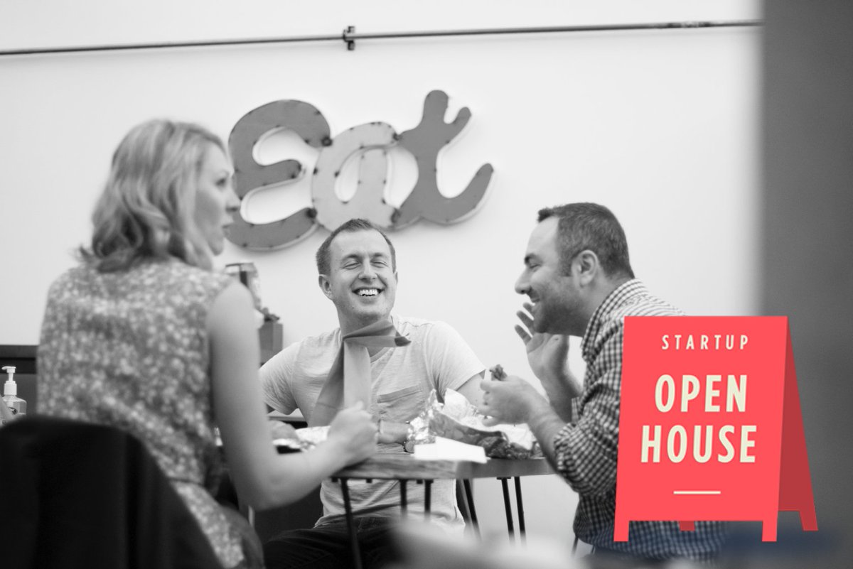 WaveHQ's tweet photo. On Thurs @WaveHQ is coming to you! Startup Open House pop-up office is at Richmond&amp;Bathurst https://t.co/dTwelVmeG4 #SOHTO16 (We're hiring!) https://t.co/GP3DbnELqv