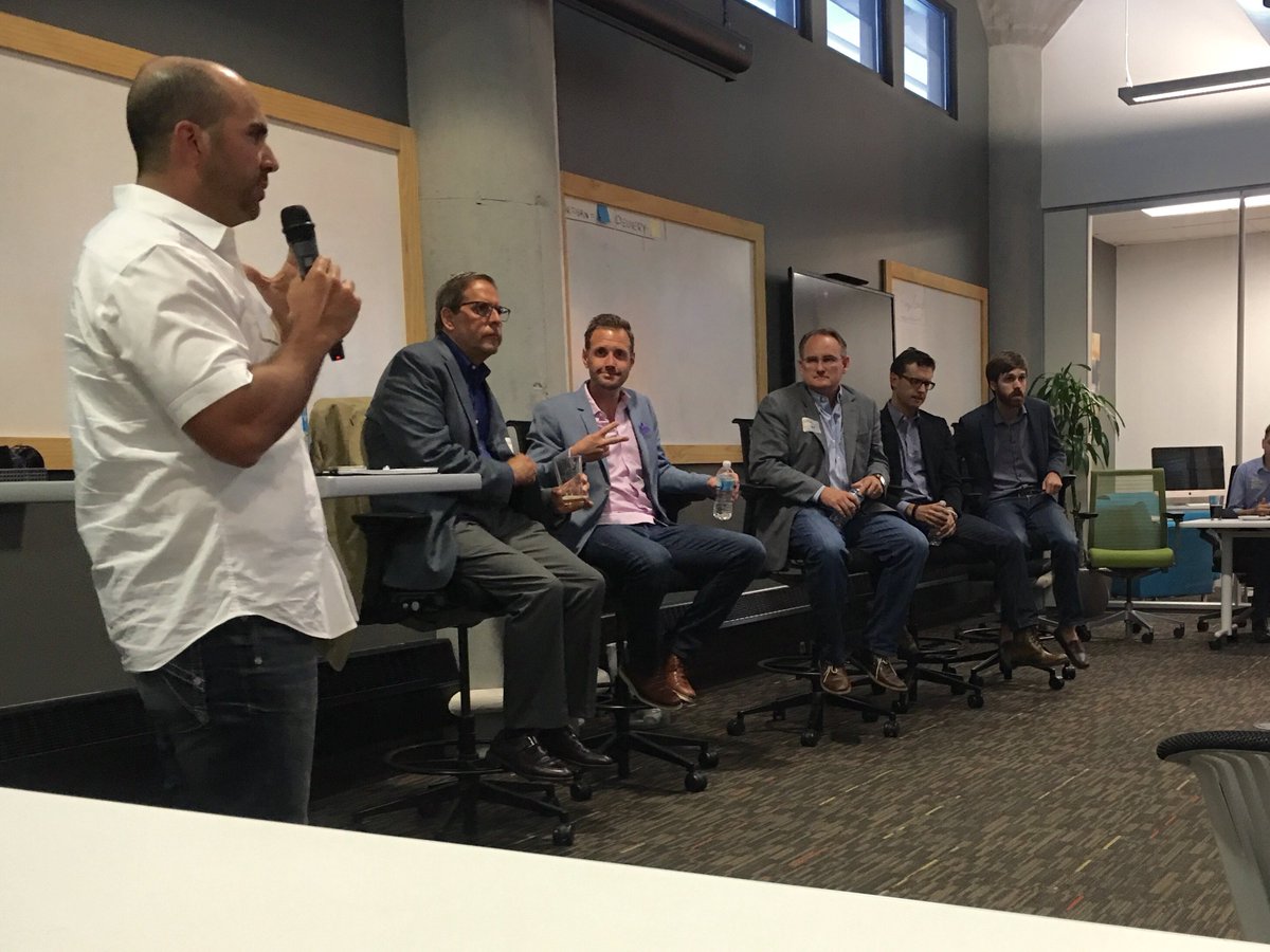bold_penguin's tweet photo. Thank you Dan @goHomeside and Marc @RevLocal for joining the panel a few weeks back with these #insurance pros #Insurance360 #tbtuesday https://t.co/4Tz8TXvpRa