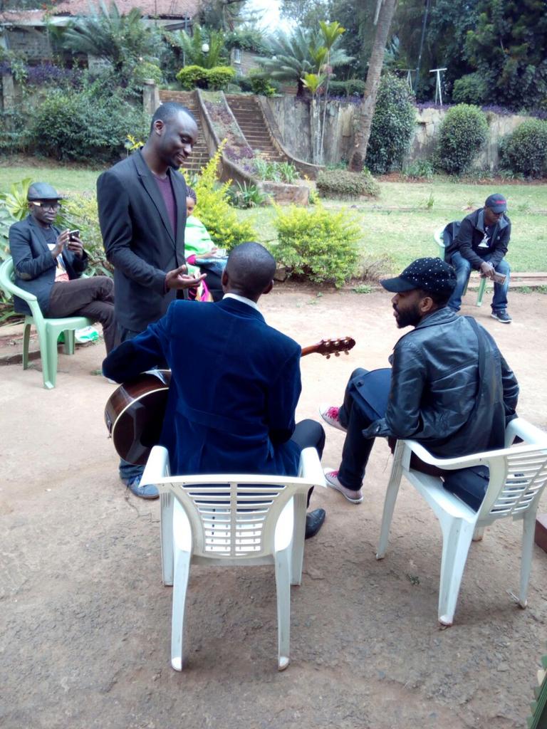 YVNairobi's tweet photo. Danish Refugee Council round two of training that purpose is to empower Refugee artists here was at art ville studio https://t.co/FgkdCkJkEB
