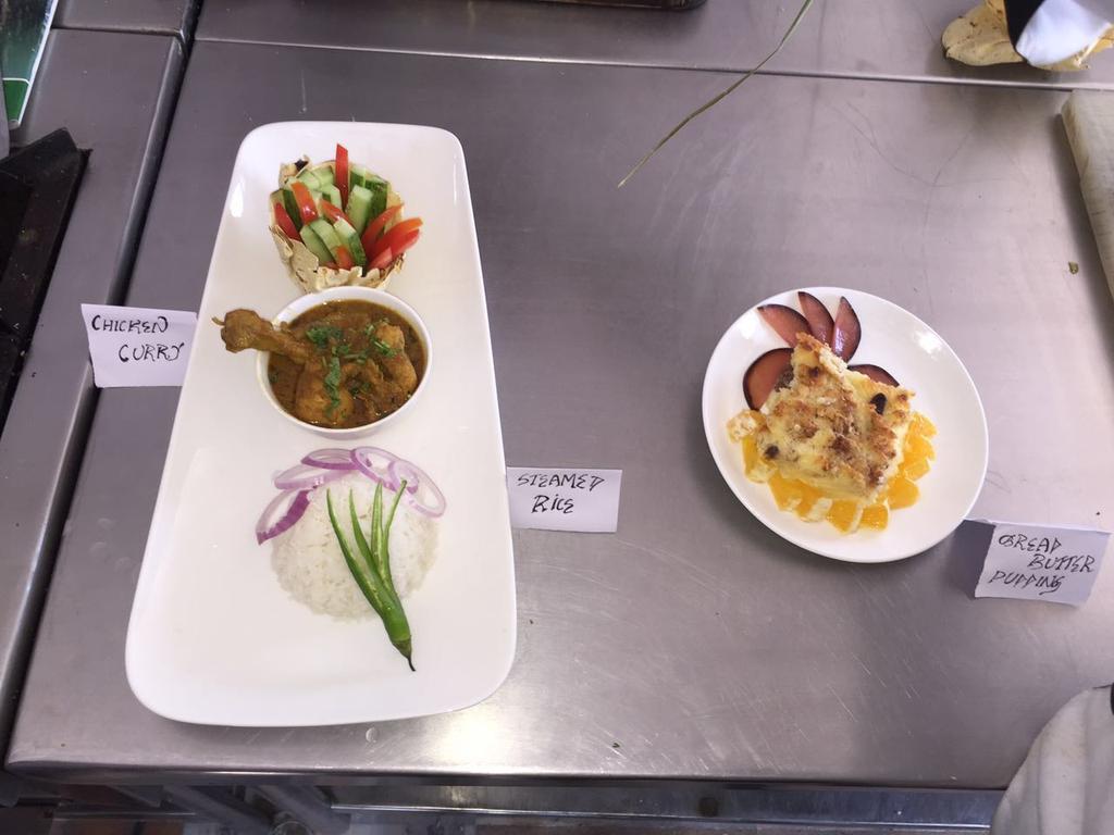 aasimkhan920ujn's tweet photo. #iihmjaipur
#Foodproduction practical
Prepared #chickencurry with #steamrice and desert #BreadButterPudding
#iihm https://t.co/qz2RQklqeG