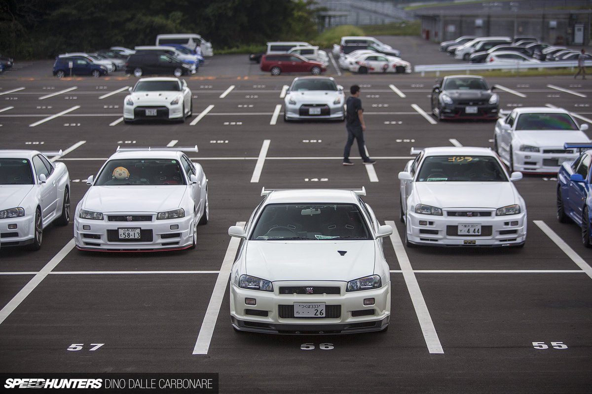 Speedhunters's tweet image. GT-Rs Unite At R&apos;s Meeting - bit.ly/2cm3zzK