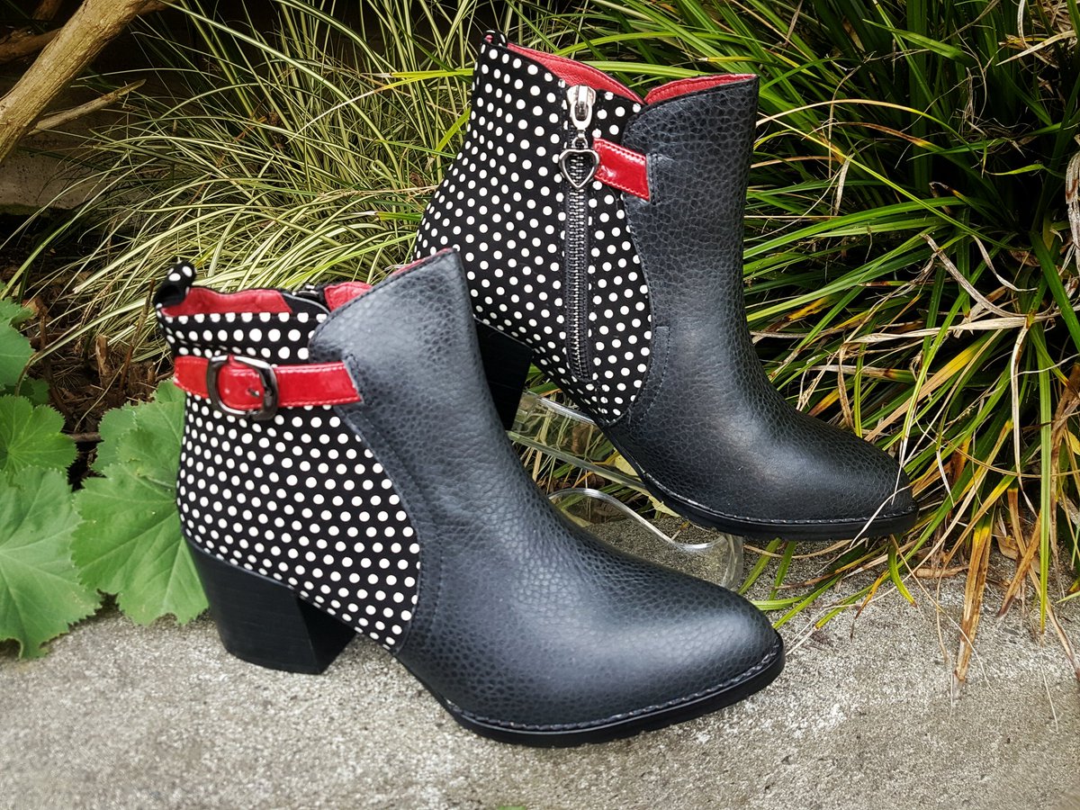 Media Tweets by Waterlily Shoes (waterlilyshoes) Twitter