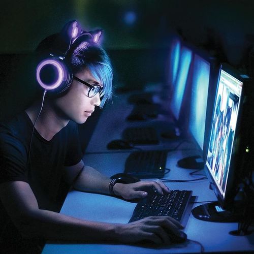 teachityourself's tweet photo. Ultimate Cat Ear Headphones (with LED)
$20 OFF: https://t.co/Y3gwvwSngc
#KickstarterHour https://t.co/Tuuw5mzjvP