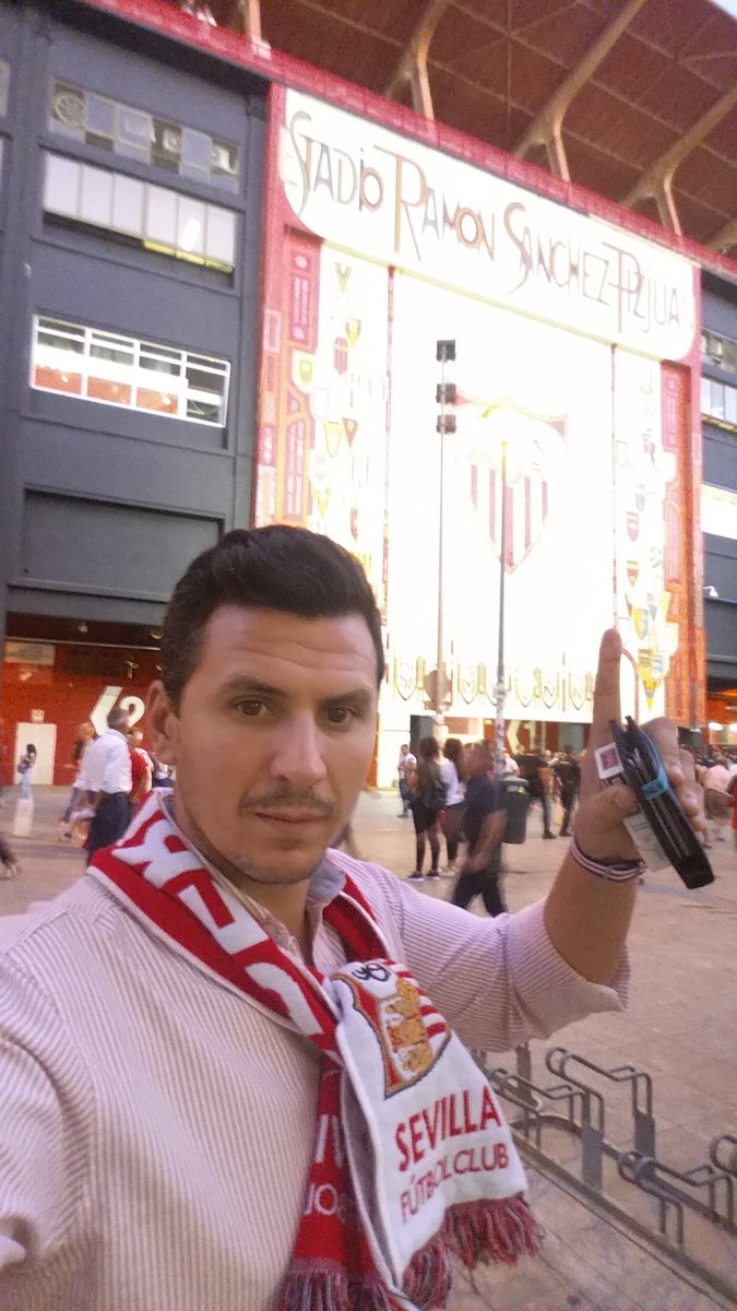 Migueflory's tweet photo. #miselfieennervion https://t.co/lQ2qsREy0T