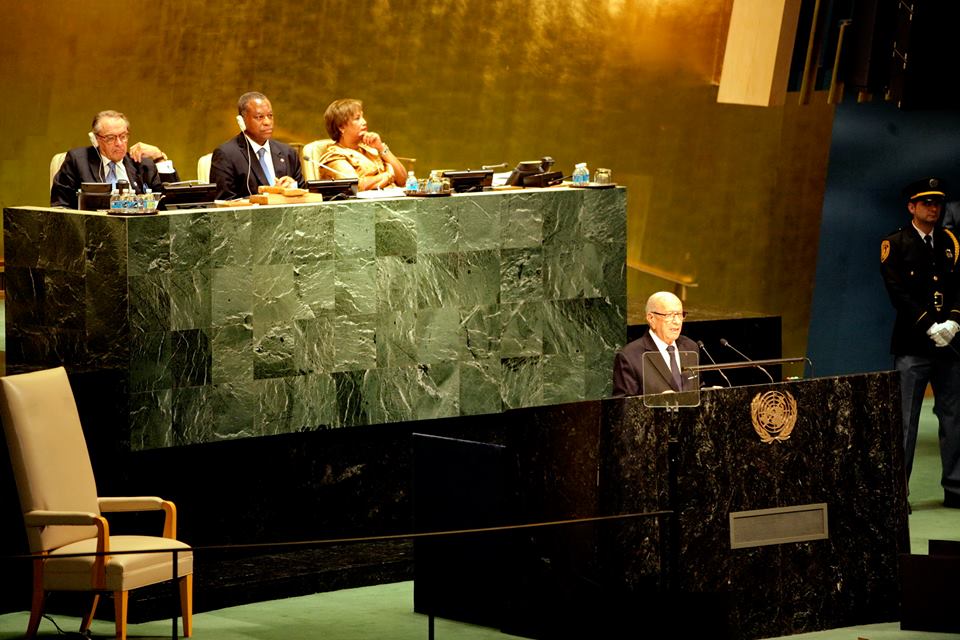 TnPresidency's tweet photo. رئيس الجمهورية يلقي كلمة #تونس في إفتتاح أشغال الدورة 71 للجمعيّة العامة للأمم المتحدّة بنيويورك
#TnPR #UNGA  #UNGA71 https://t.co/1jsb4IduLh