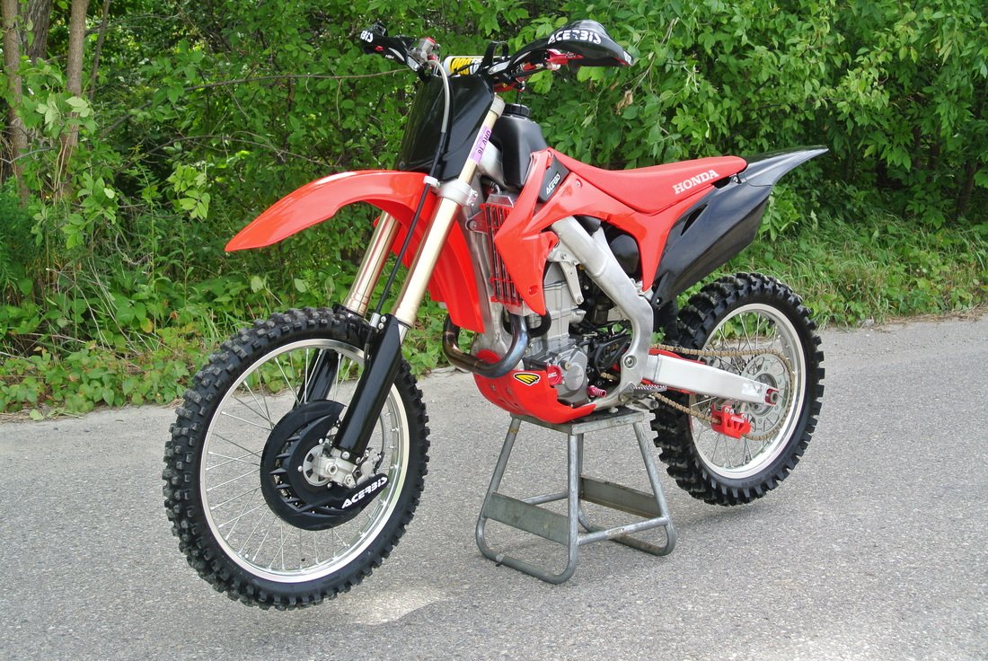 PSI_MI's tweet photo. 2012 #Honda CRF450 #MX #Motocross #DirtBike Asking $3450 https://t.co/wtimmWdUJ1 $1000's in Extras! https://t.co/49mHlzcyn7