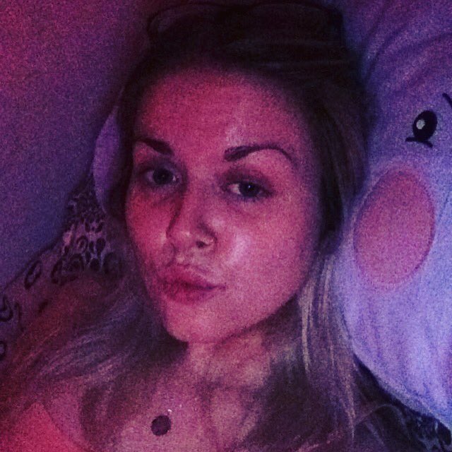 MrsOVOXO's tweet photo. #goodnight 🌝🌜✨ https://t.co/6hKVlKmYy5