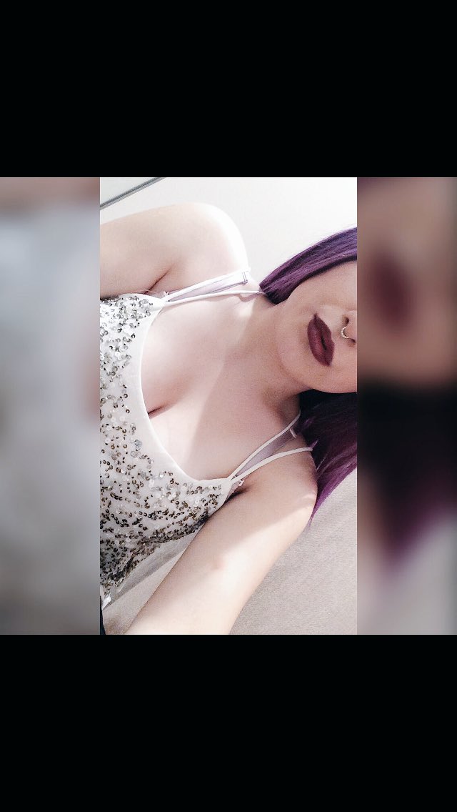 <a href="/Sunriiisee/">тайна</a> harika göğüslü bi bayan daha 😍