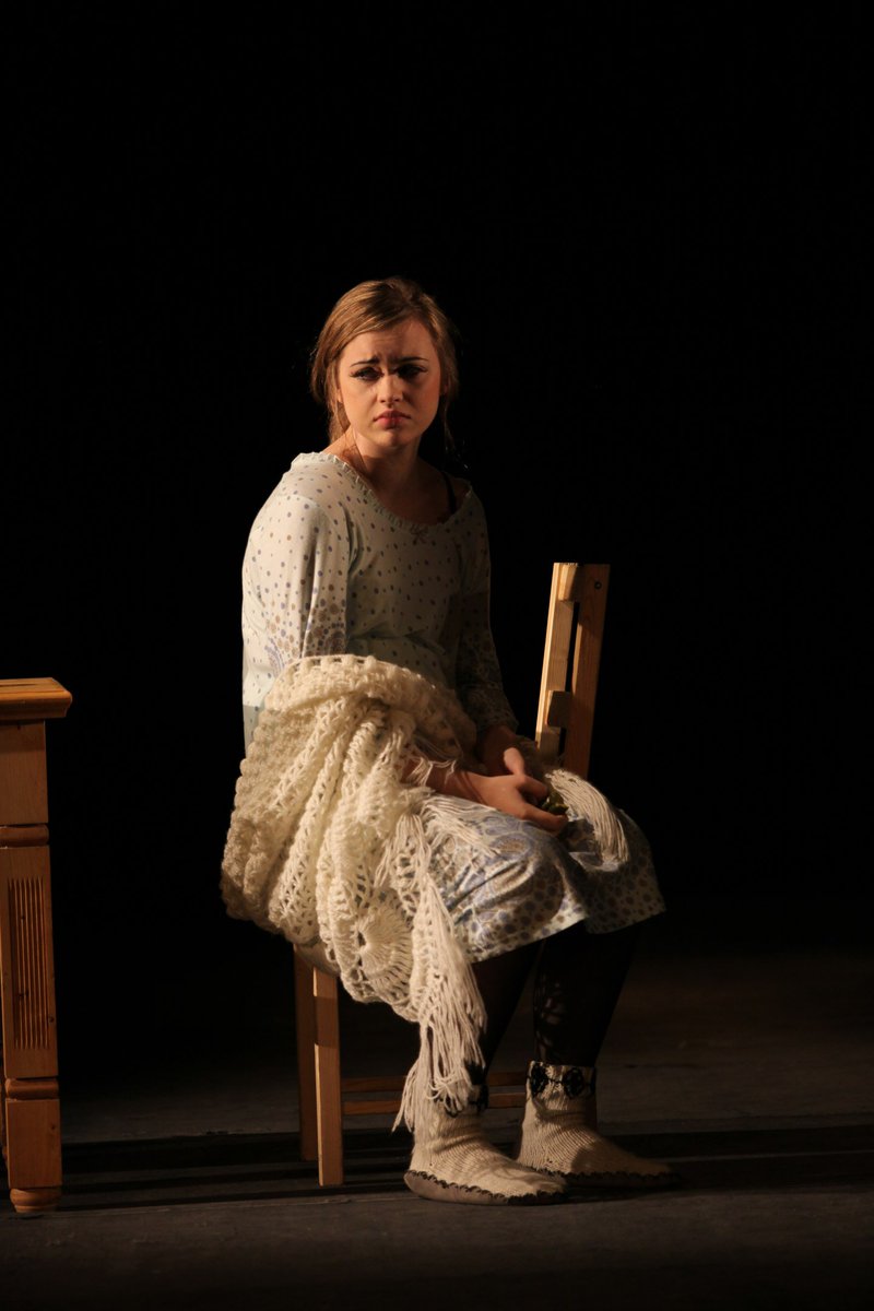 Teatr23's tweet photo. Завтра, 21-го сентября в 18.30, представляем вашему вниманию "Double Пулинович. Жанна". 

В роли Кати - Марина Дмитриева.
 #краснодар #жанна https://t.co/DufwoS9BWd