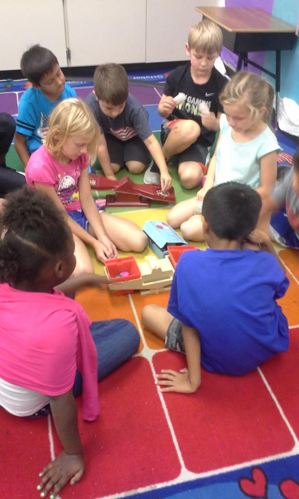 ramjsander's tweet image. Science Tools in action!  #wearedegan. #lisdthrive