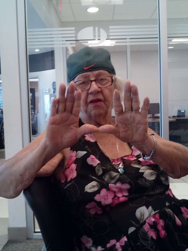MiamiAbuela's tweet photo. #theU https://t.co/FA5r8yubAO