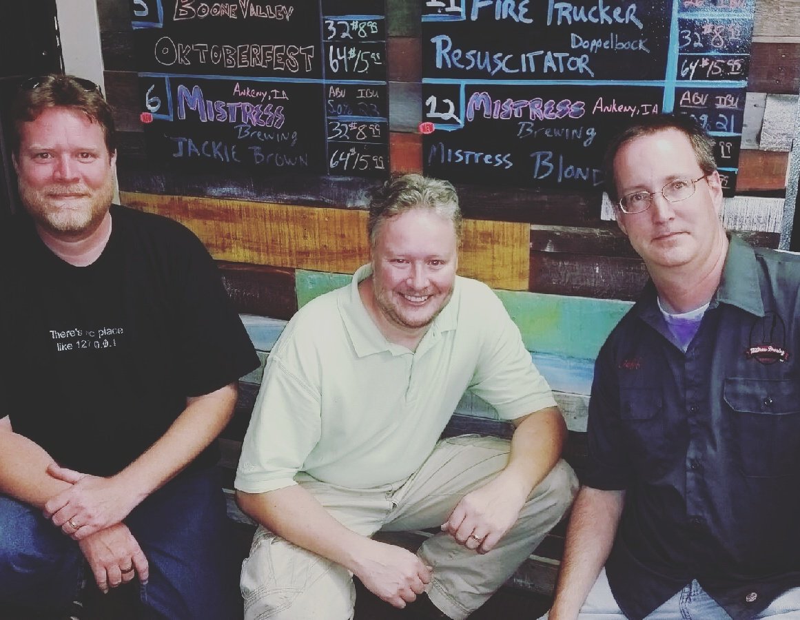 MistressBrewing's tweet photo. Ladies and Gentlemen - Your Mistress has arrived. Fill your growler at @i35spirits  in Ankeny and be sure to say hi to our friend Arthur! https://t.co/f60MPXEc7l