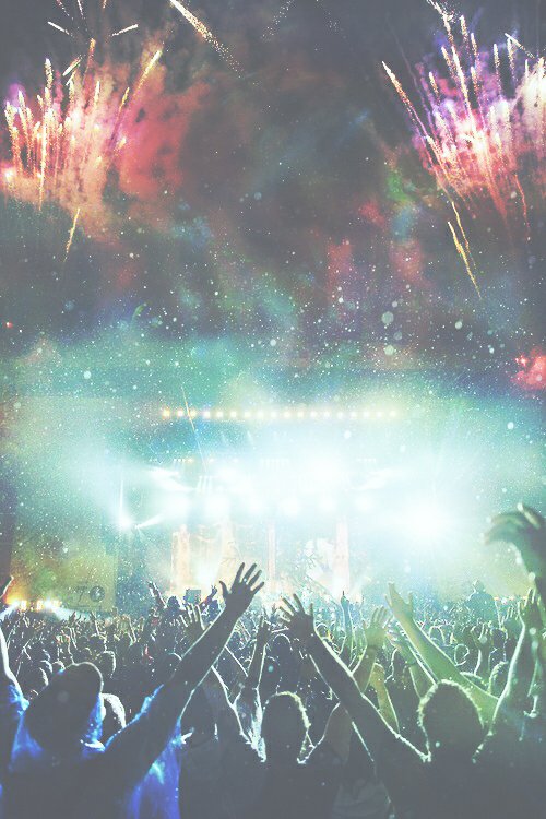perfctlxuren's tweet photo. 🌸RT si/ FAV no🌸

Fuiste a un concierto https://t.co/PxGfvNOlFH